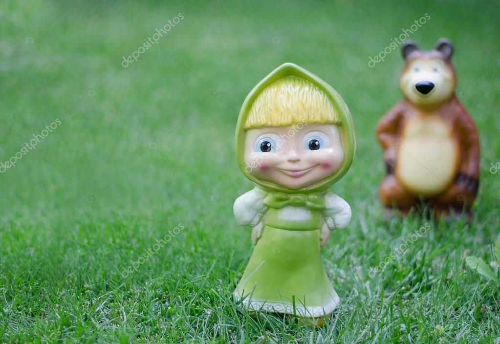 Masha, a bear - cartoon characters – Stock Editorial Photo © о.н. #28753161 Masha, a bear - cartoon characters – Stock Editorial Photo © о.н. #28753161