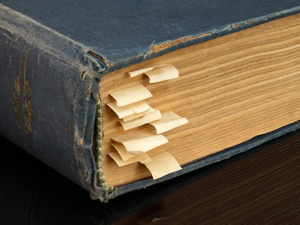 yer imleri ile eski kitap