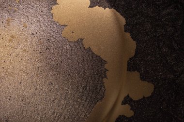 Altın yaldızlı arka plan, parlak parlak ışık konfetisi. Modern sanat. Soyut renkli duvar kâğıdı. Afişler için Sıvı Sanat, ruhani grafik tasarımı.