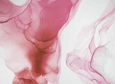 Alkol mürekkebi renkleri saydam. Soyut çağdaş sanat sıvısı. Mermer kart sunumu, el ilanı, davetiye kartı. Beyaz arkaplanda ihale dekorasyonu izole edildi. Tabloya yakın çekim.