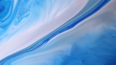 Mavi akrilik sıvı doku. Renkli hareketler. Soyut boya arka planı. Akışkan sanat çizimi videosu, renkli dalgalı soyut akrilik doku. Mavi, siyah ve mavi ile ayrıntılı arkaplan hareketi