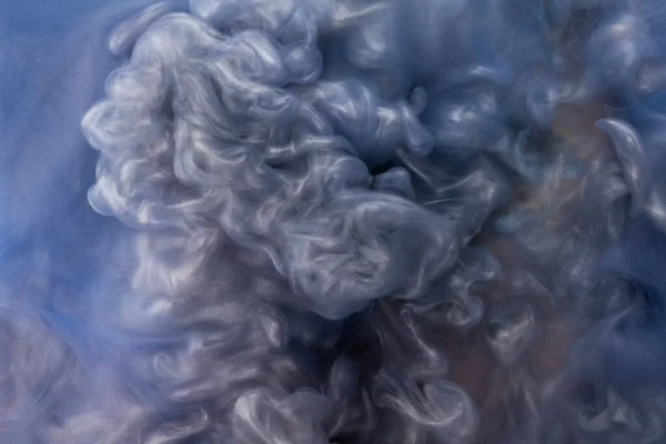 Vraies Gouttes Peinture Couleur Dans Eau Résumé Bleu Collision Nuageuse — Photo