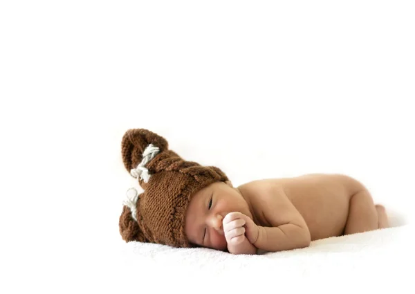 Newborn in bear hat — Stock Photo, Image