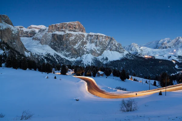 Dolomitok hegyei, Val di Fassa, Olaszország — Stock Fotó