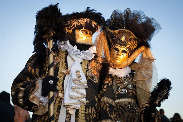 Máscara sobre el carnaval veneciano, Venecia, Italia (2012 ) — Foto de Stock