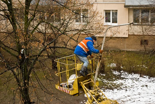 Straat licht reparaties — Stockfoto