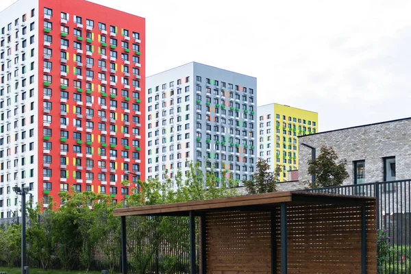 Nuevo Complejo Viviendas Nueva Moscú Nuevos Edificios Apartamentos Donde Plantan — Foto de Stock