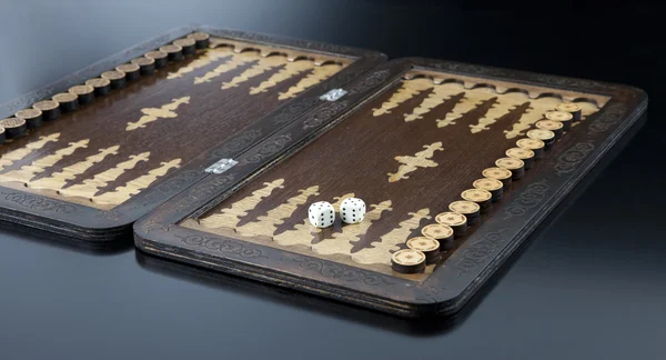 The backgammon and dice with six double — Stock Photo, Image