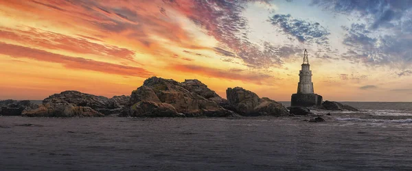 Sunrise Rocks Abandoned Lighthouse Misty Sunrise Lighthouse Ahtopol Bulgaria Blue — Stock Photo, Image