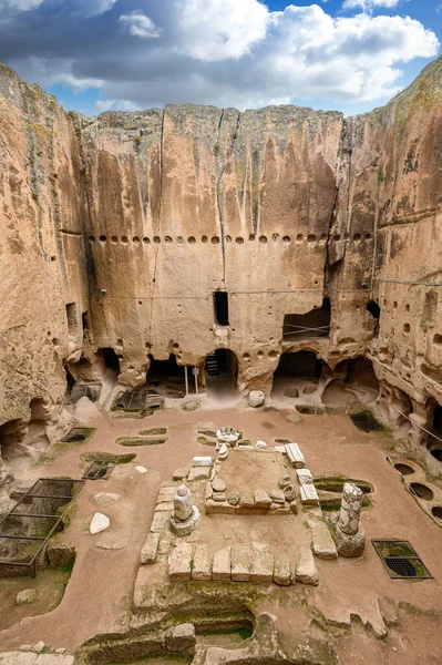 Mosteiro Gumusler Cidade Subterrânea Caverna Nigde Turquia Património Mundial Unesco — Fotografia de Stock