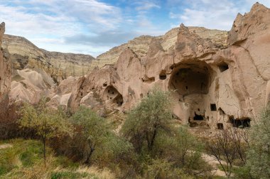 Goreme 'deki Zelve Valley, Kapadokya, Türkiye. Mağara şehri ve kaya oluşumları.