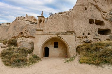Goreme 'deki Zelve Valley, Kapadokya, Türkiye. Mağara şehri ve kaya oluşumları.