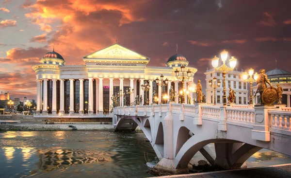 Skopje República Macedonia Del Norte Museo Arqueológico Macedonia Puente Las — Foto de Stock