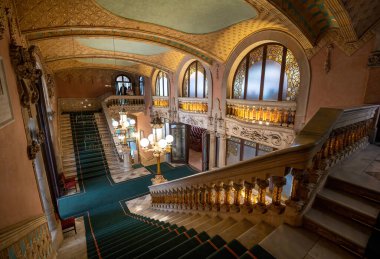 Barcelona, İspanya 'daki Katalan Müziği Sarayı. Palau de la Musica Catalana, Mimar Lluis Domenech i Montaner tarafından inşa edilmiş bir konser salonudur.