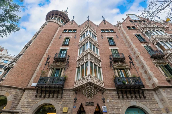 Casa Les Punxes Barcelona Spain Outstanding Example Late Modernism Building — Stock Photo, Image