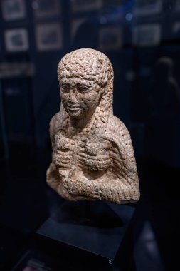 Barselona, İspanya. Antik Mısır Kültür Müzesi 'ndeki eserler