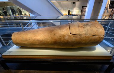 İspanya Barselona 'daki Antik Mısır Kültür Müzesi' ndeki eserler