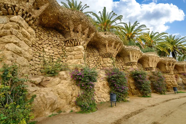 Antoni tarafından tasarlanan park guell gaudi Barcelona, İspanya.