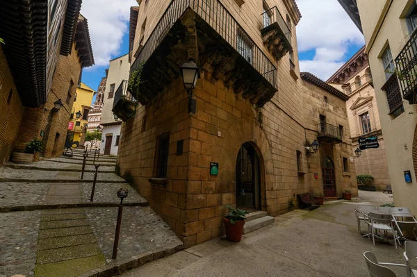 Barselona, İspanya. Poble Espanyol - İspanya 'nın tipik bölgesel mimarisini sergileyen 117 binayla 1929 yılında inşa edilen açık hava müzesi.