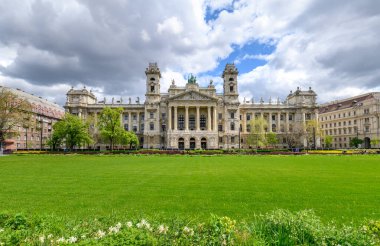 Macaristan 'ın Budapeşte kentindeki Macar Etnoğrafya Müzesi' nin eski binası
