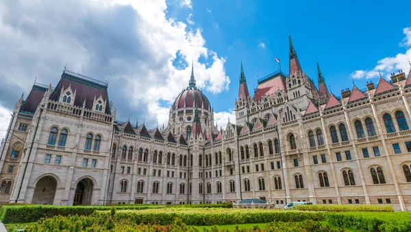 Magyar Parlament Épülete Tavasszal Budapesten — Stock Fotó