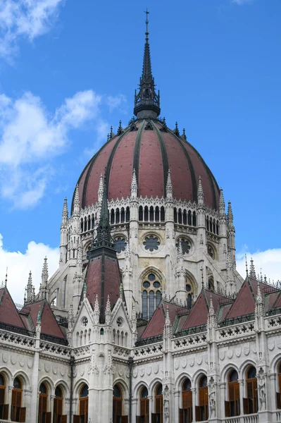 Ungerska Parlamentsbyggnaden Våren Budapest Ungern — Stockfoto
