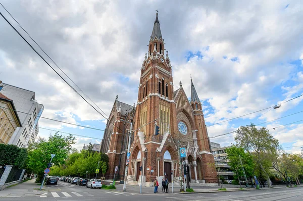 Budapest Ungarn Königin Der Rosenkranzkirche Von Budapest Oder Budapesti Rozsafuzer — Stockfoto