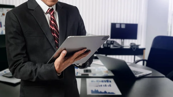 Businessman Holding Digital Tablet Office — Stock Photo, Image
