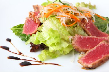 Maguro sarada