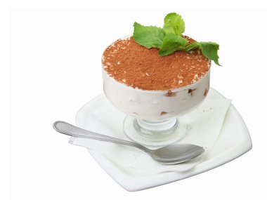Klasik İtalyan tiramisu