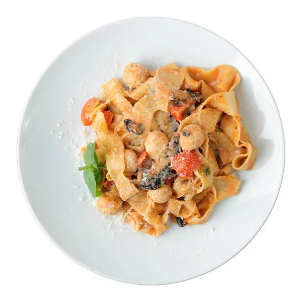 Pasta pappardelle con polpette di pollo — Foto Stock