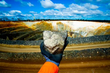 Büyük Sülfür Nickel Ore Kayası