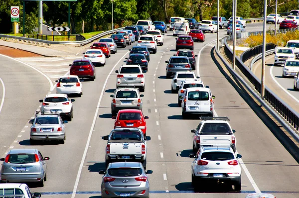 パース オーストラリア 2020年12月18日 ラッシュ時の高速道路交通 — ストック写真