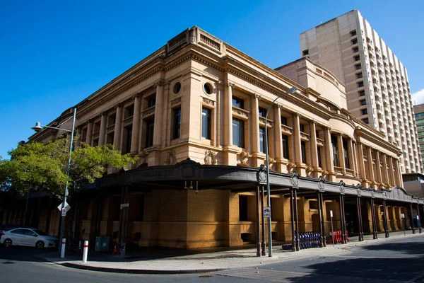 Sir Samuel Way Courts Building Adelaide Australia — Foto de Stock