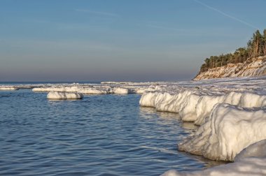 Baltık Denizi kıyılarında kış