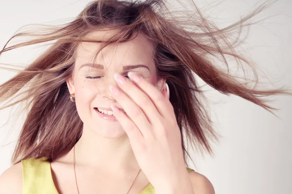 Portrait of beautiful girl with closing eyes — Stock Photo, Image