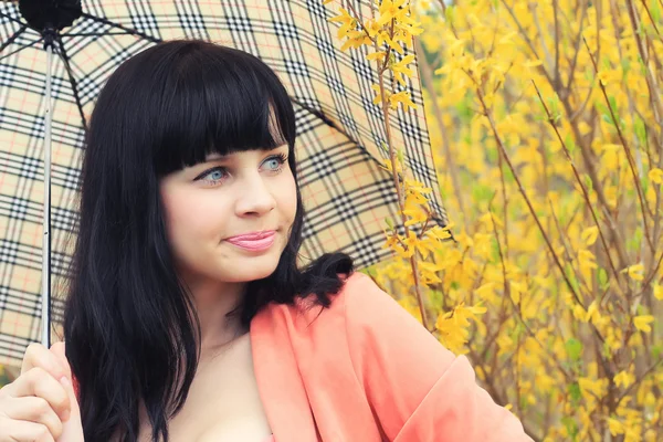 Beautiful girl with umbrella — Stock Photo, Image