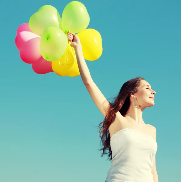 Beautiful young woman — Stock Photo, Image