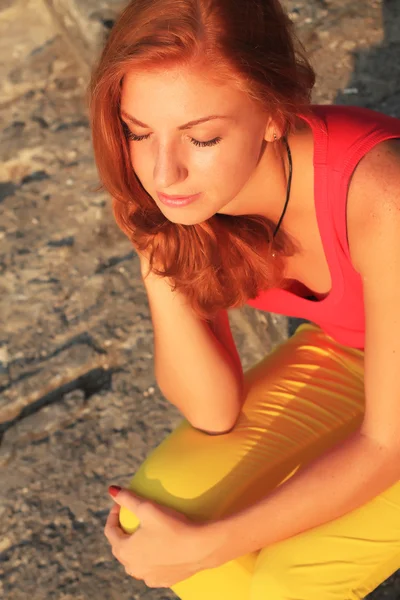Pretty red hair woman outdoor — Stock Photo, Image