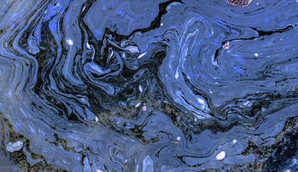 아스팔트 웅덩이 들에서 나타나는 노골적 — 스톡 사진