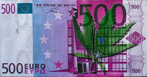500 Euros Drawing Form Cannabis Leaves — Stock Photo, Image