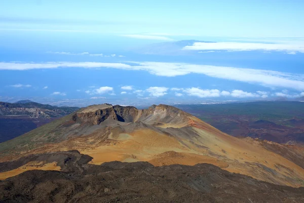 Pico de teide i mały krater na szczycie — Zdjęcie stockowe