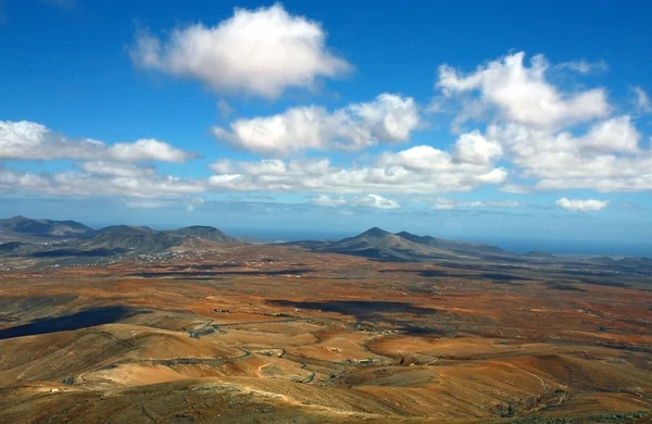 Paesaggio di isola asciutta di fuerteventura — Foto Stock