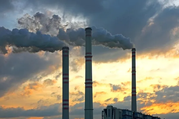 Smoking chimney of chemical factory — Stock Photo, Image