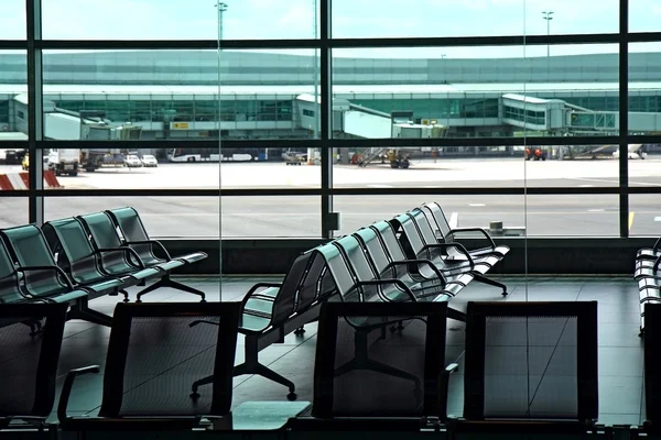 Interno della hall dell'aeroporto — Foto Stock