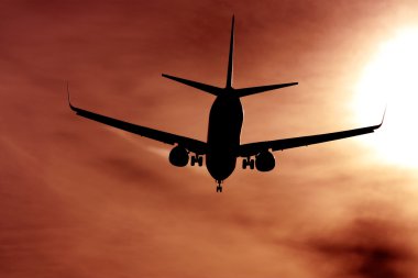 siyah silhouette uçak agains güneş