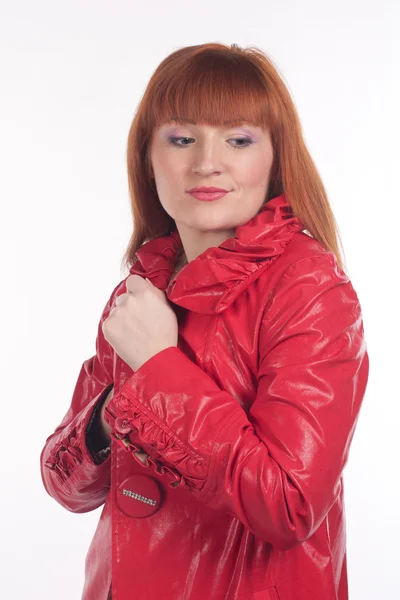 Mujer con un abrigo rojo — Foto de Stock