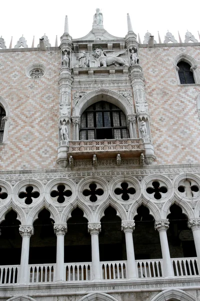 Dogenpalast in Venedig — Stockfoto