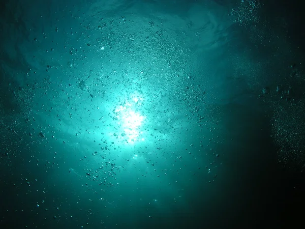 Підводний з бульбашками — стокове фото