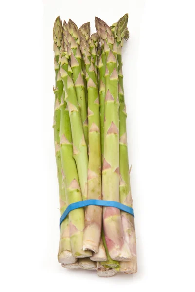 Asparagus isolated on a white studio background. — Stock Photo, Image